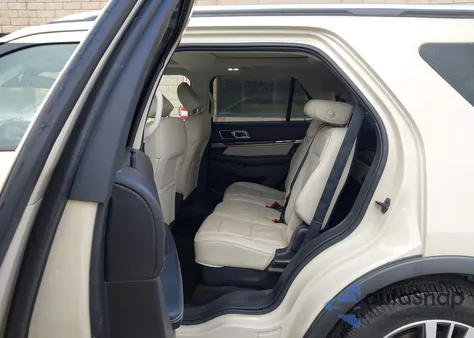 2018 Ford Explorer Platinum z USA, uszkodzony, nr VIN 1FM5K8HT1JGB18429